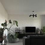 Urban Heights - Bucharest Skyline Apartment